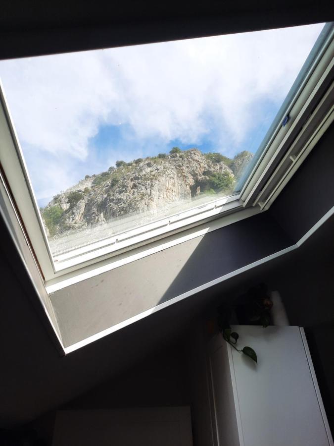 Superbe Appartement Pour 2, Au Coeur De L'Ariege! Ussat Exterior photo